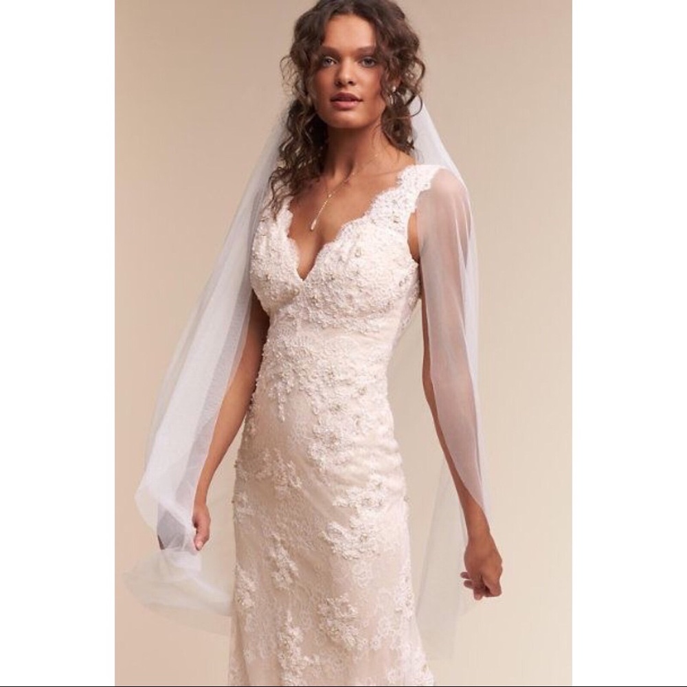 BHLDN Eliana Wedding Gown Size 4